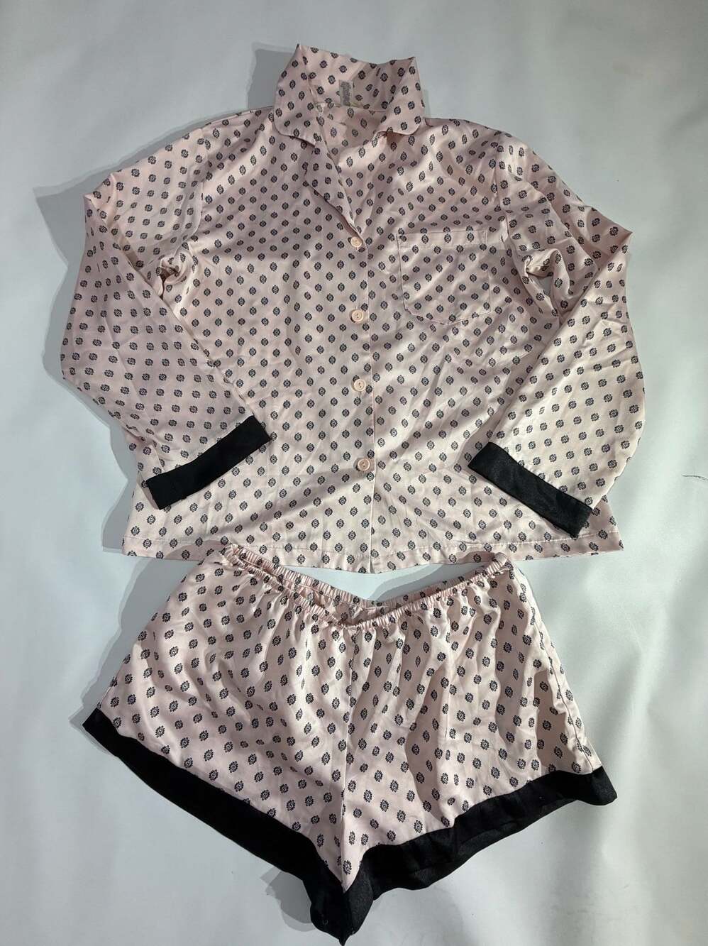 ND Intimates Pink Evil Eye Print Satin Pajama Set Shirt Shorts Womens M